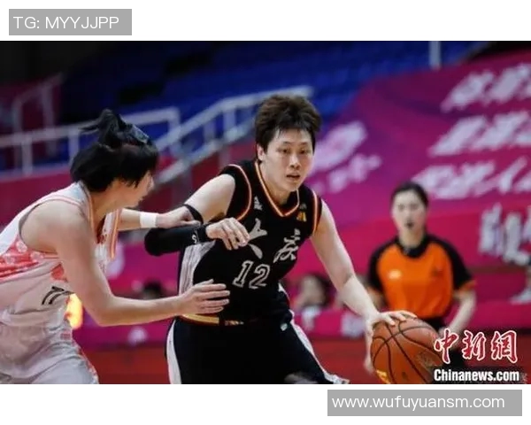 卡特在中国女篮联赛中狂砍52分8板3助荣膺得分王称号